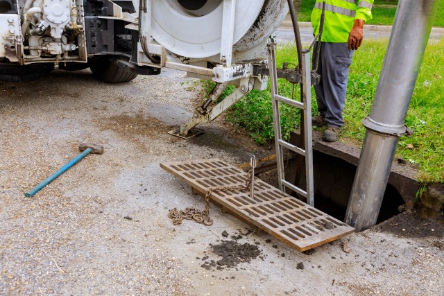 Septic-Tank-Replacement--in-Hernando-Florida-septic-tank-replacement-hernando-florida.jpg-image